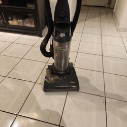 Vacuum , Dirt Devil