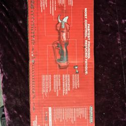 Milwaukee Pruning Shears