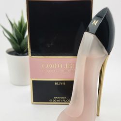 Carolina Herrera
 
Good Girl Blush Eau de Parfum Hair Mist

1 fl