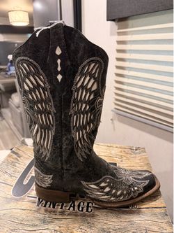 Size 10 corral vintage boots
