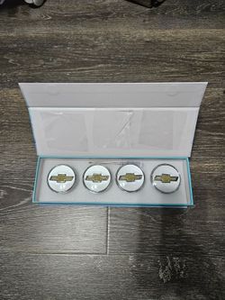 BRAND NEW 4PCS CHEVROLET 62MM LED ILLUMINATED WHEEL RIM CENTER CAPS HUBS COVER FOR CRUZE / MALIBU / CAPTIVA / CAVALIER / TRAX / EQUINOX