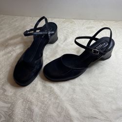 Reaction Kennet Cole Wedge Heels Shoes Black Leather Size 11 M (42 Euro)