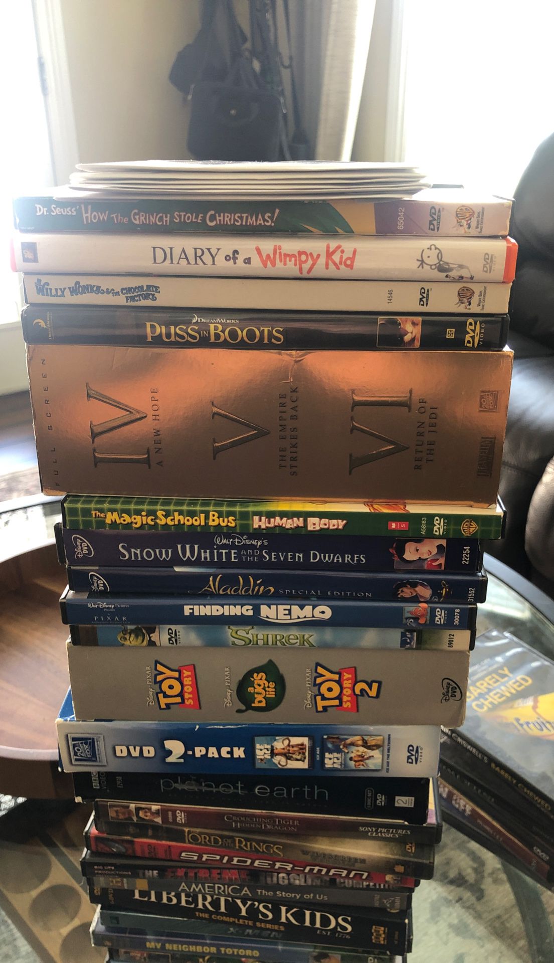 30+ DVDs Great Titles (Star Wars Toy Story)