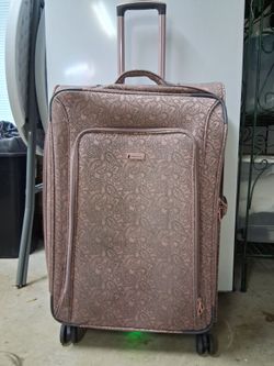 London Fog luggage