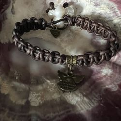 Leather Bracelet And Freshwater Pearls 