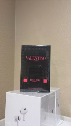 Valentino uomo born in Roma intense