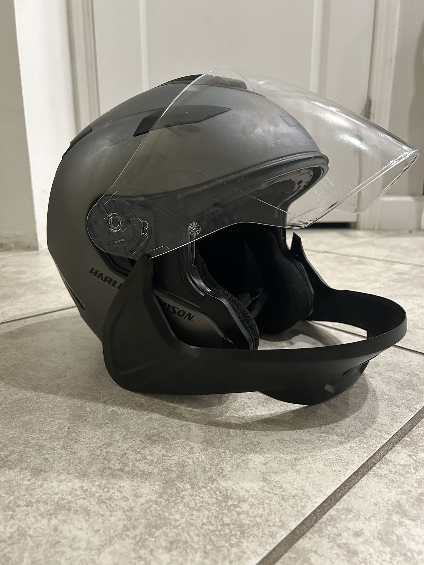 Legit Harley-Davidson Motorcycle Helmet (Barely Used)