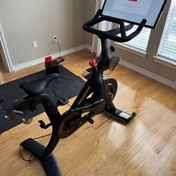 Peloton Bike+ (Like New)