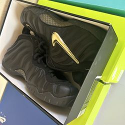 Nike Foamposite Pro Sz 11.5 Black Gold