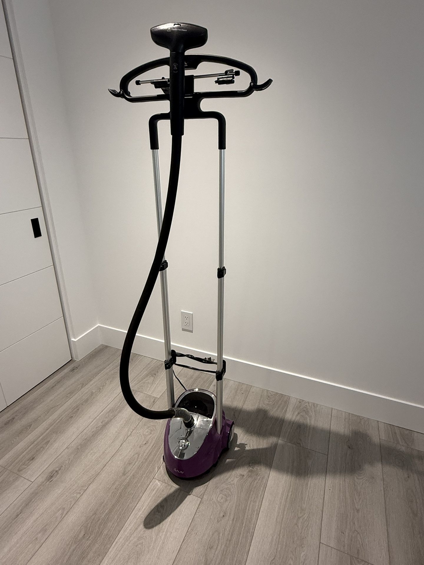 Garment Steamer