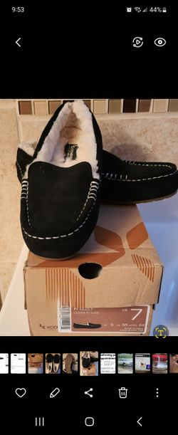 New Koolaburra by Ugg Lezly Women's  Sleepers.