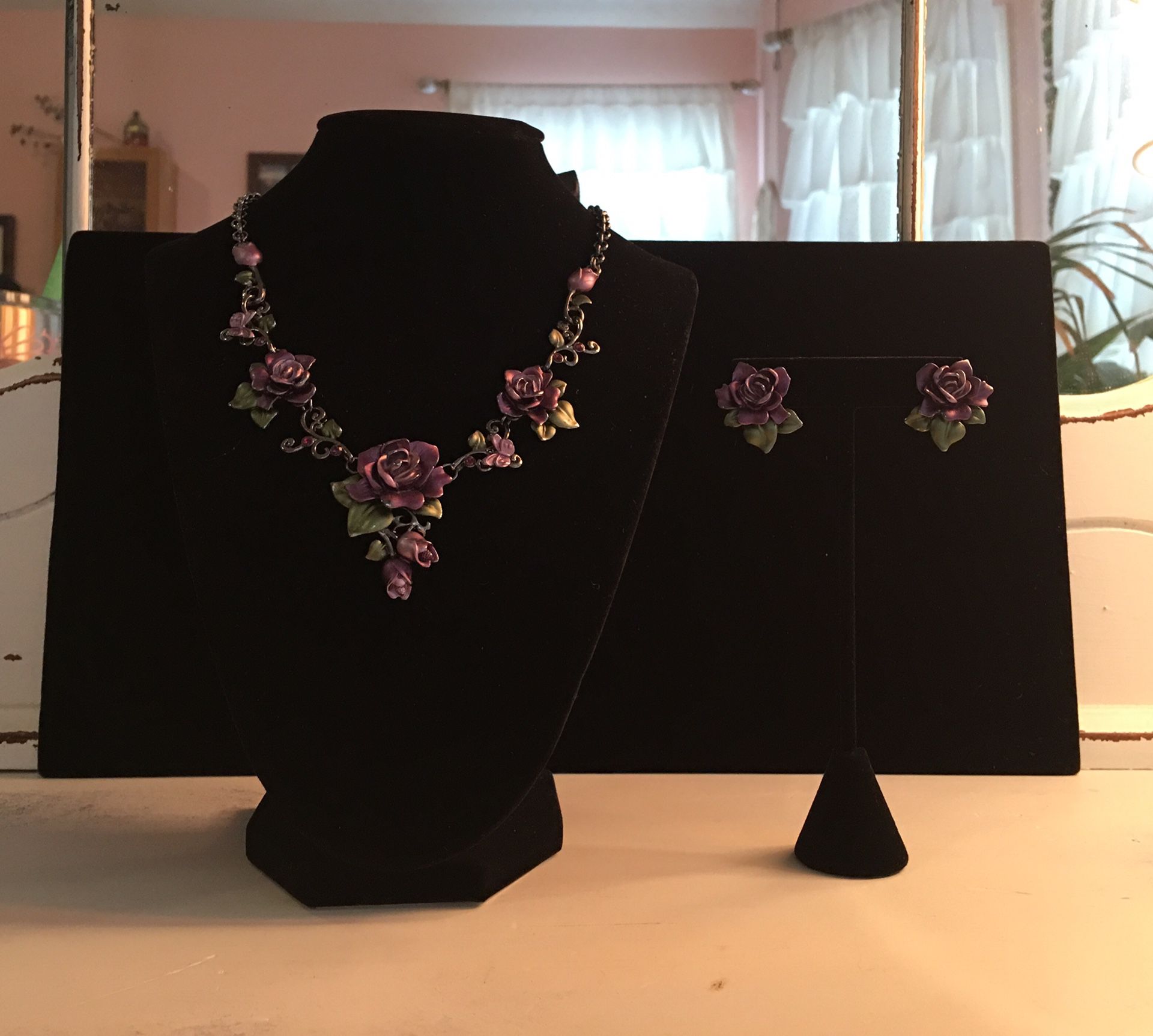 Vintage purple rose and butterfly jewelry set