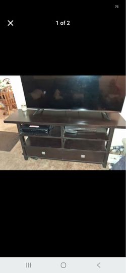 Entertainment stand