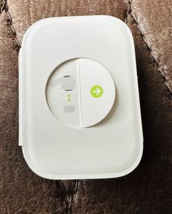 Authentic Apple Buds 