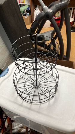 Set of 3 round 2-tier metal kitchen storage