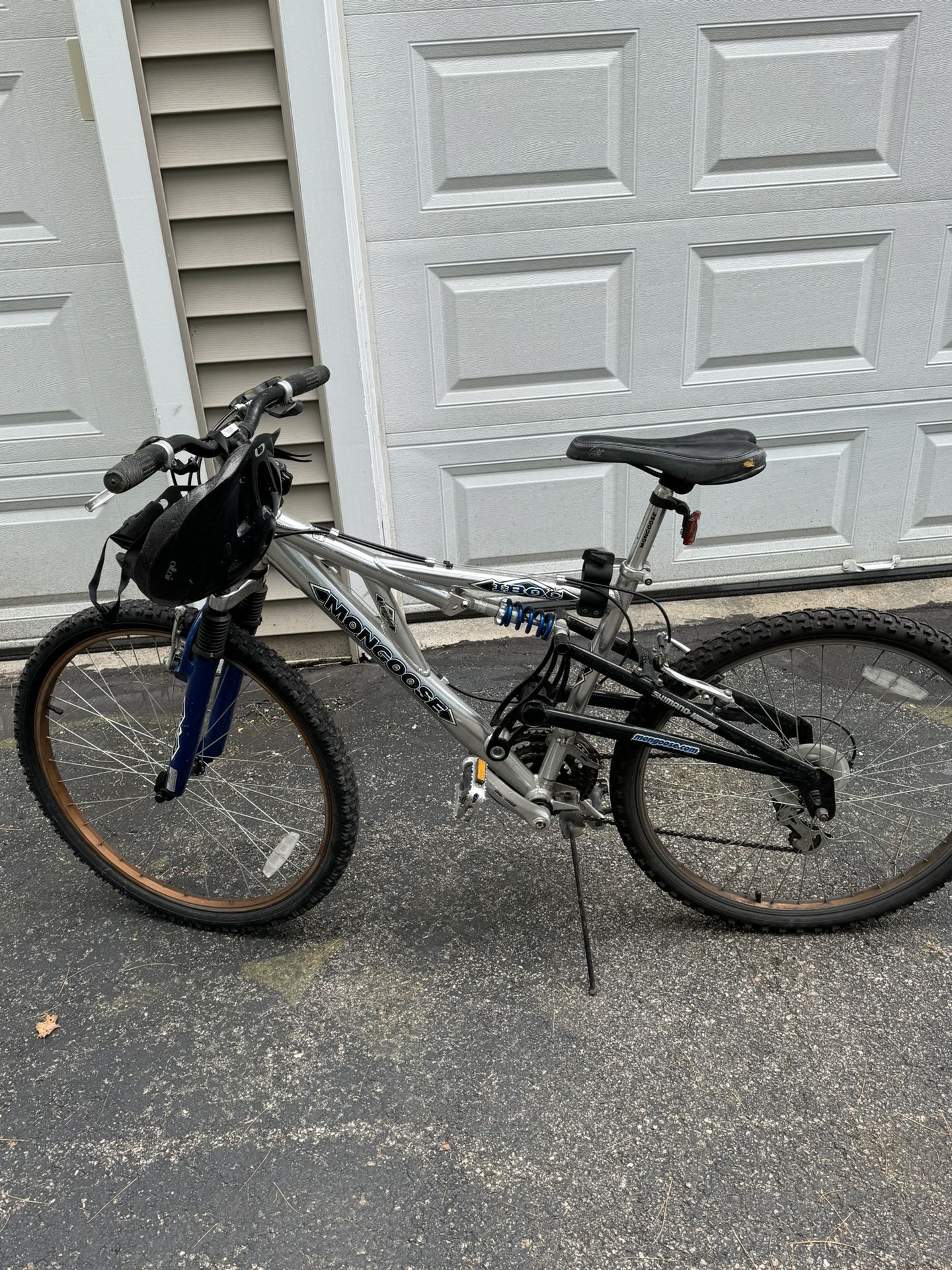 Mongoose Mountain Bike