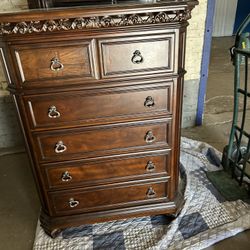Antique Dressers 