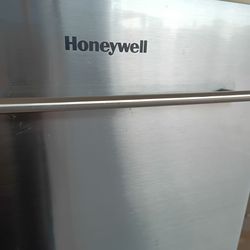Dishwasher lava trastes Honeywell