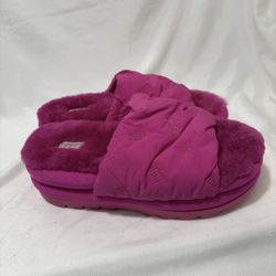 UGG Platform Slippers Pink Logo Size 7 Brand New