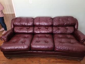 Beautiful Italian Leather Living Room Set Including Distressed Coffee Tables (Set Of Three)
