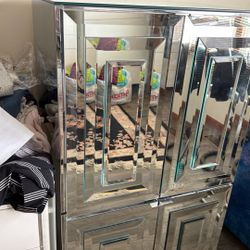 2X Mirror Cabinets 