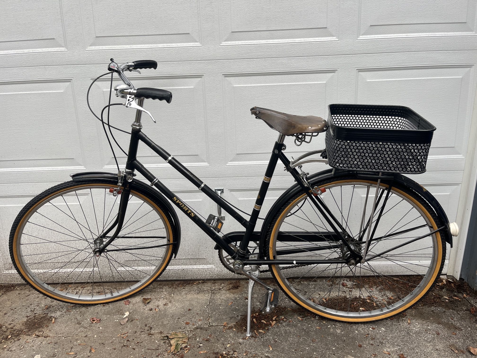 VINTAGE 1962 Raleigh Women’s Sports Bike- Excellent Condition for Sale ...