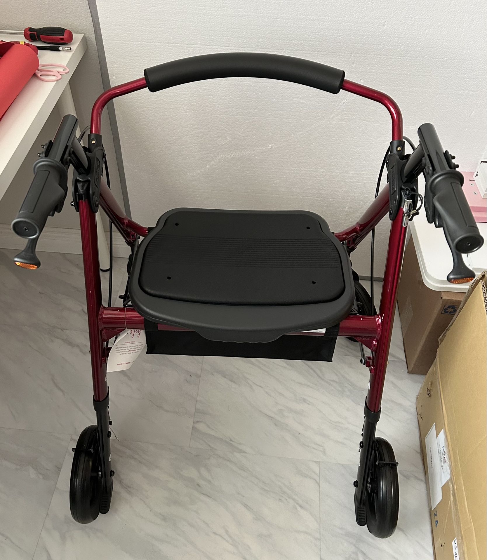 brand new nova star 8 dx hd bariatric rollator red