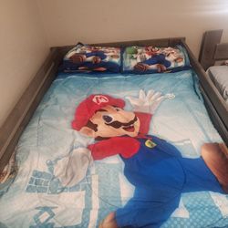 Super Mario Comforter Set 