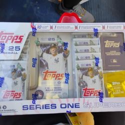 Topps 2025 Series One Superbox