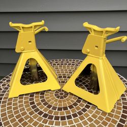 WALKER JACK STANDS