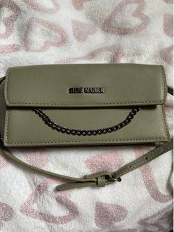 Steve Madden clutch