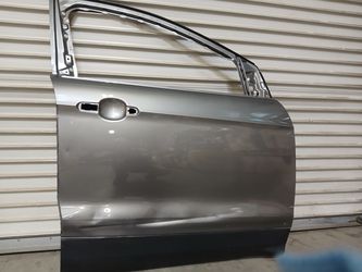 2014 Ford Escpe Passenger door and fender