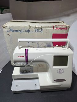 Janome Memory Craft 350E computerized embroidery machine