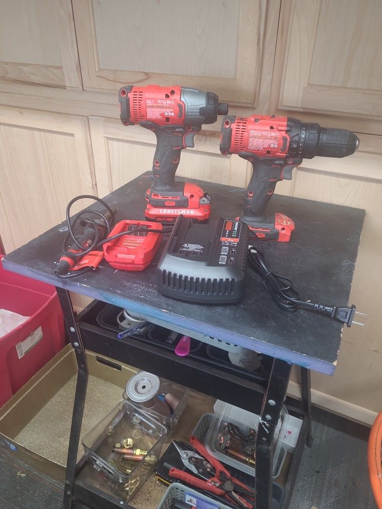 Craftsman 20v Impact,1/2drill,soldering Iron, 1 Battery Charger