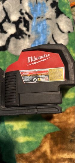 Milwaukee Cross Line & Plumb Points Laser