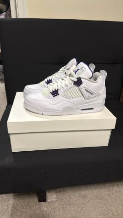 Jordan 4 Retro Metallic Purple Sz10