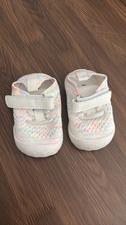 Little water shoes