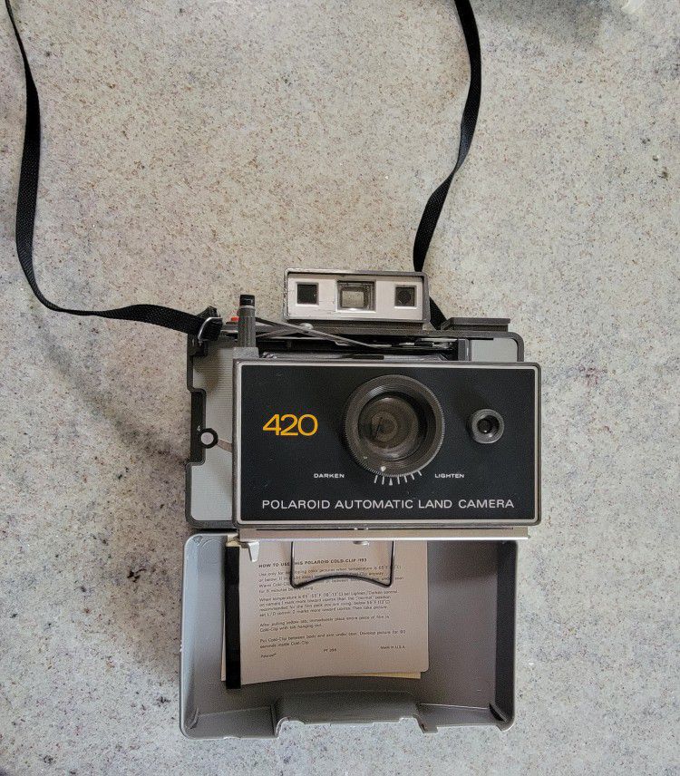 Vintage Polaroid 420 Camera