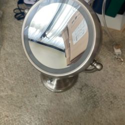 Light Up Magnified Mirror