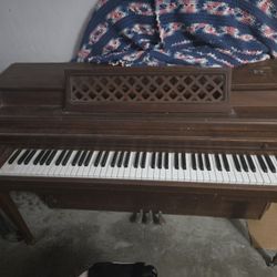 Piano 