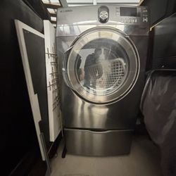 Samsung Washer And Dryer 600 For Both Or Obo , Dryer Is Gas Powered 