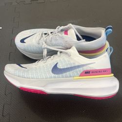 Nike Invincible Run 3 Size 10.5 Brand New