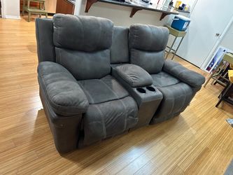 Great double recliner CHEAP!