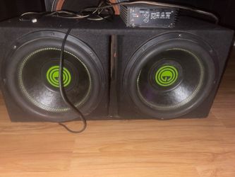 12-inch Gravity Warzone car subwoofers and Skar Audio RP-800.1D Monoblock Class D Car Audio Amplifier.