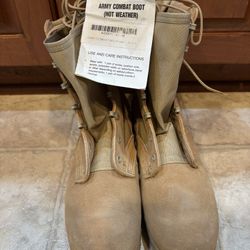 Military Surplus Altama Hot Weather Desert Boots, New, 10 R