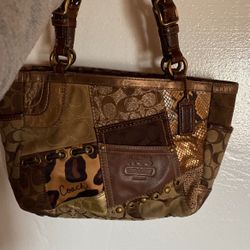 Coach Patch Leather And Signature Print