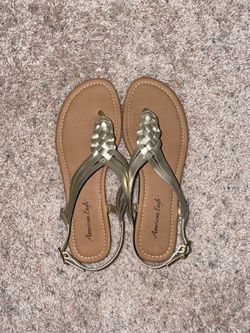 American Eagle Sandals