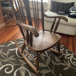 Rocking chair