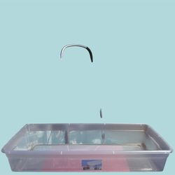 7 Storage Bins - No Lids 