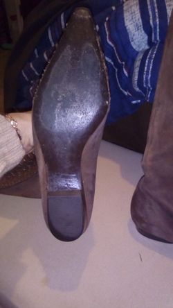 Linea Paolo brow leather boots